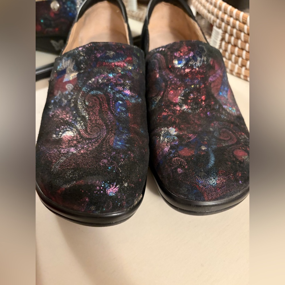 Alegria Keli Cosmic Metallic Floral Leather Slip-On Clogs Size 40 - Picture 2 of 13